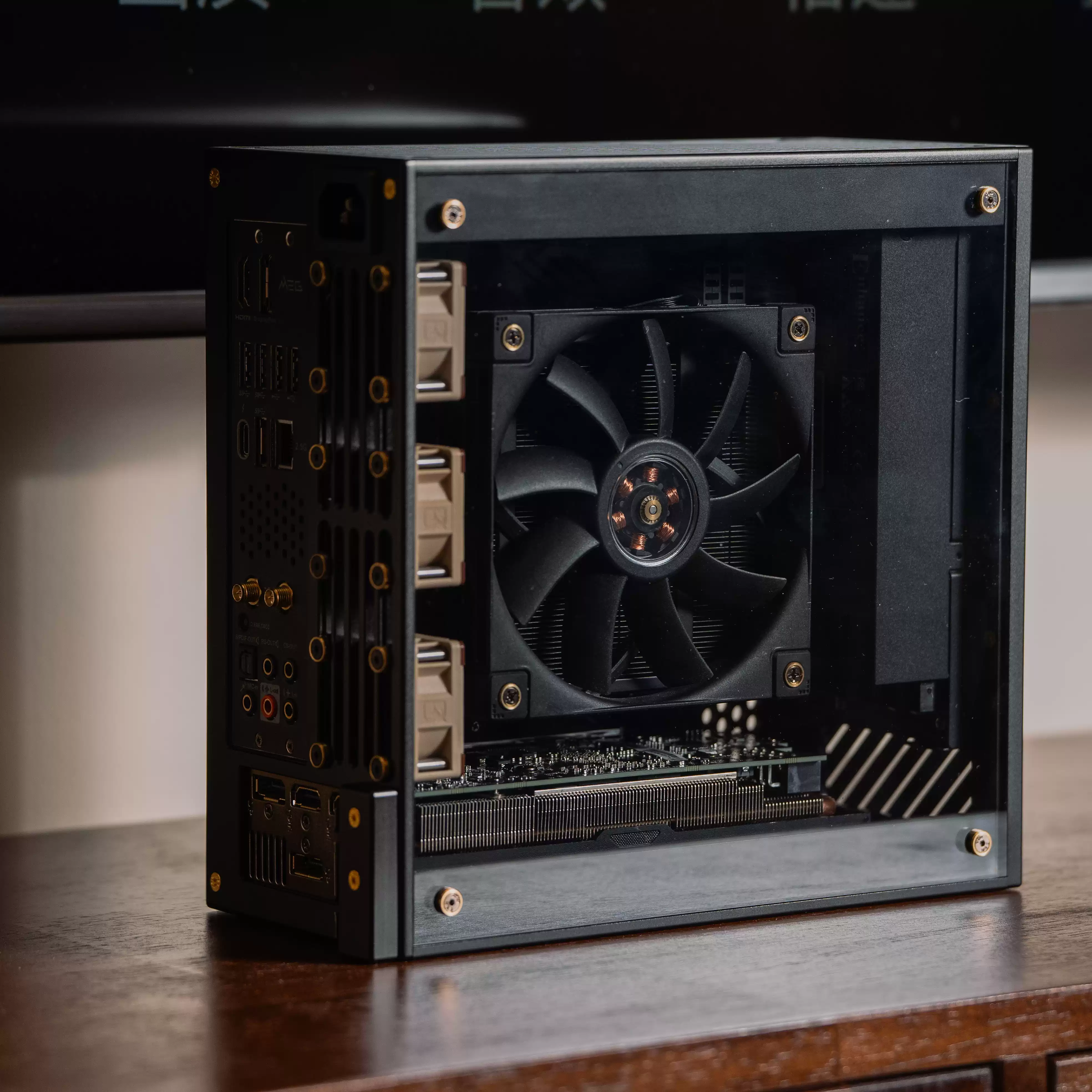 LP P6 ITX Kasa Alüminyum CNC M - Sff Mini Itx Cnc Aluminum Chassis incelemesi ve fiyatı